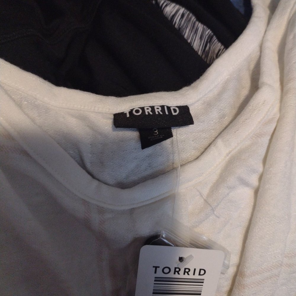 Torrid cami top - Picture 2 of 3